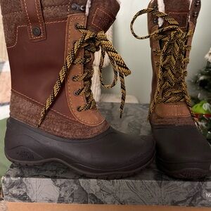 The North Face Brown and Black Lace-Up Boots